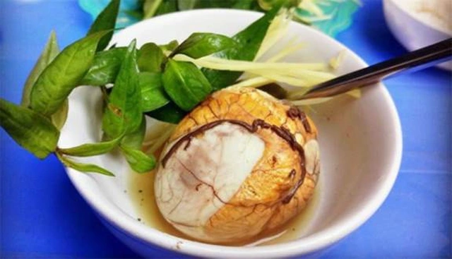 Khi mơ thấy trứng vịt lộn đánh con gì? Ý nghĩa giấc mơ